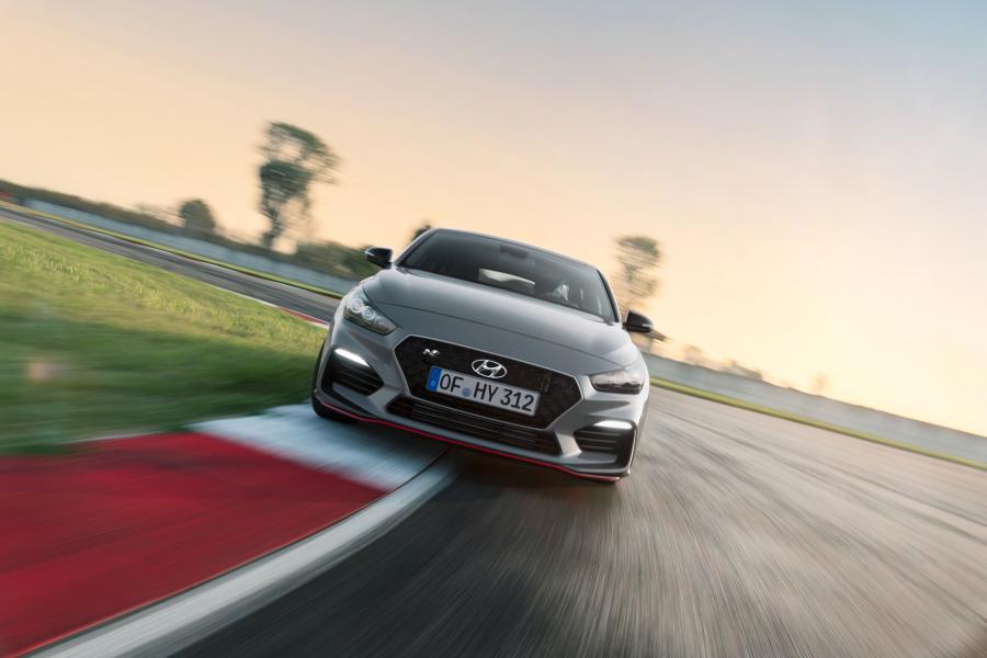  Hyundai i30 Fastback N (PD) 2018 года  (WW) (фото 14 из 40)